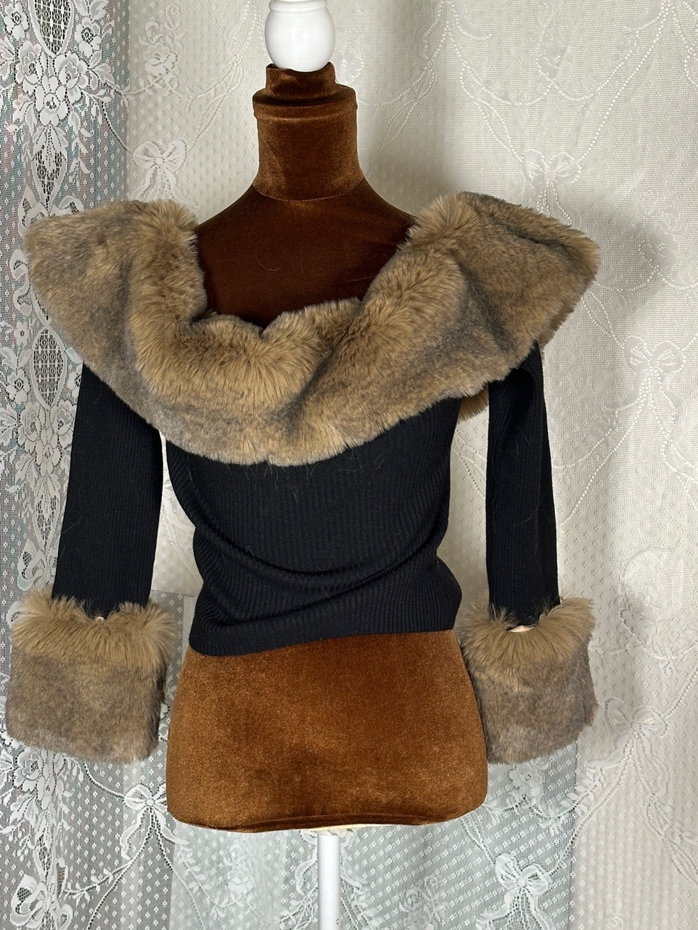 Fashion Nova Black Off-the-Shoulder Sweater with Brown Faux Fur Trim